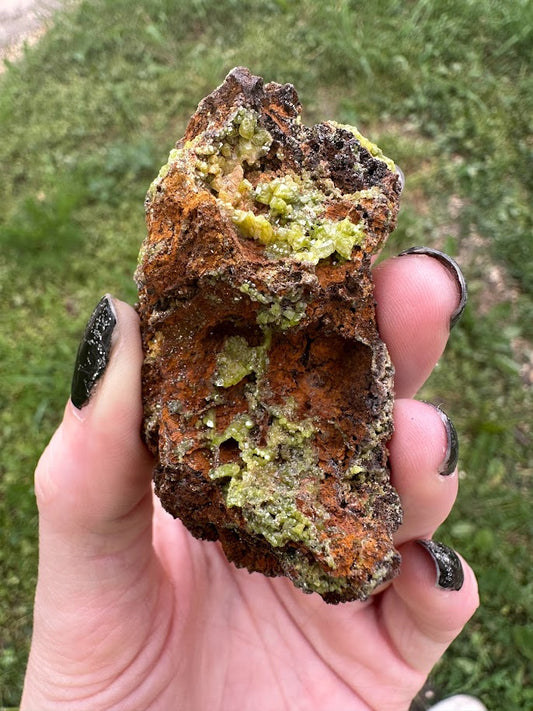 Rare Sparkly pyromorphite specimen